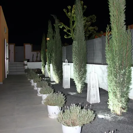 Mit Pool Fuer 2 Personen Und 4 Holiday home